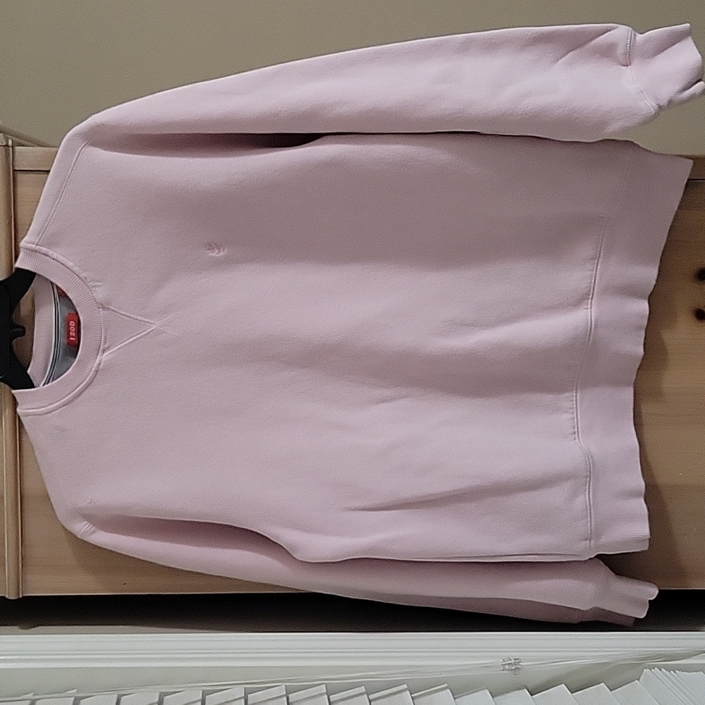 Men's IZOD sweater
